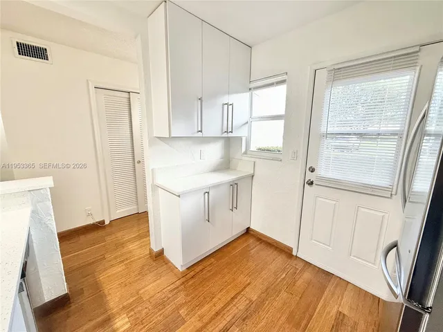 $1,750 | 901 Northeast 14th Avenue, Unit 104, Hallandale Beach, FL 33009