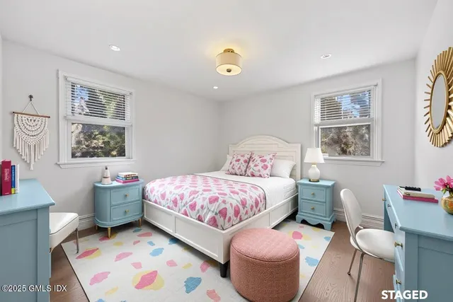 $10,000 | 48 Meyer Place, Riverside, CT 06878