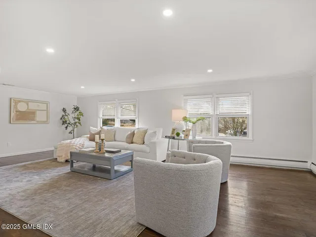 $10,000 | 48 Meyer Place, Riverside, CT 06878