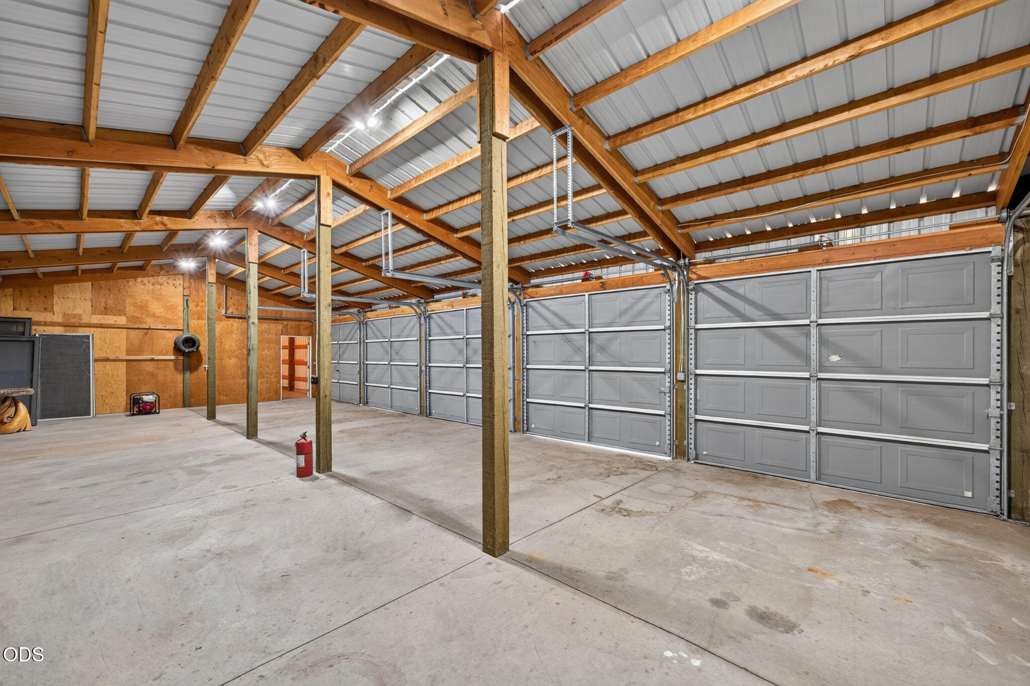 21955 Rickard Road Bend, OR 97702 - Photo 41 of 50