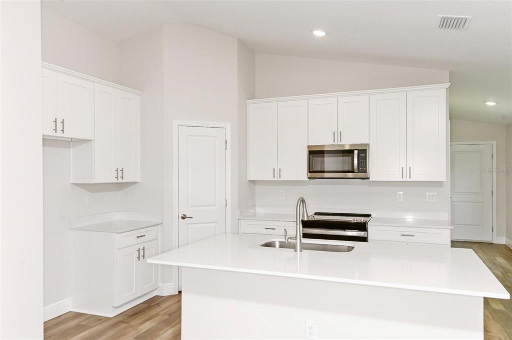 6182 Southwest 96th Place Ocala, FL 34476 - Photo 11 of 34