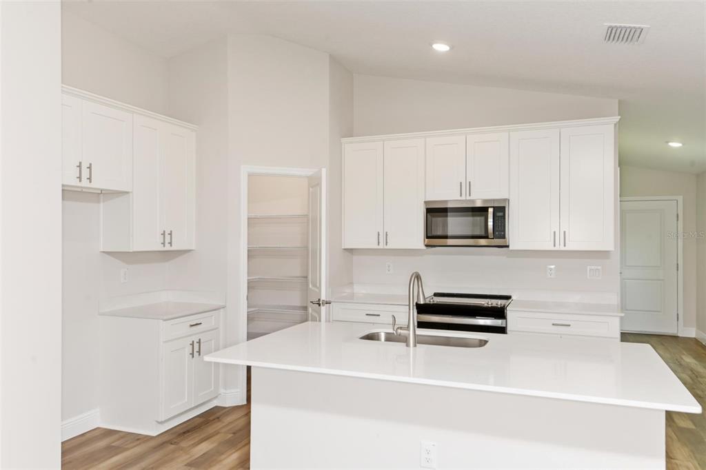 6182 Southwest 96th Place Ocala, FL 34476 - Photo 10 of 34