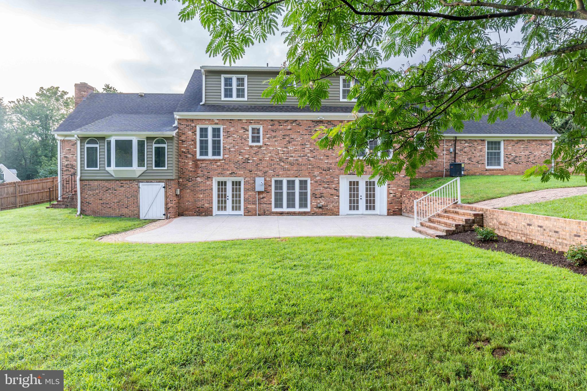142 Woodland Road Fredericksburg, VA 22401 - Photo 47 of 49 a house view with a garden space