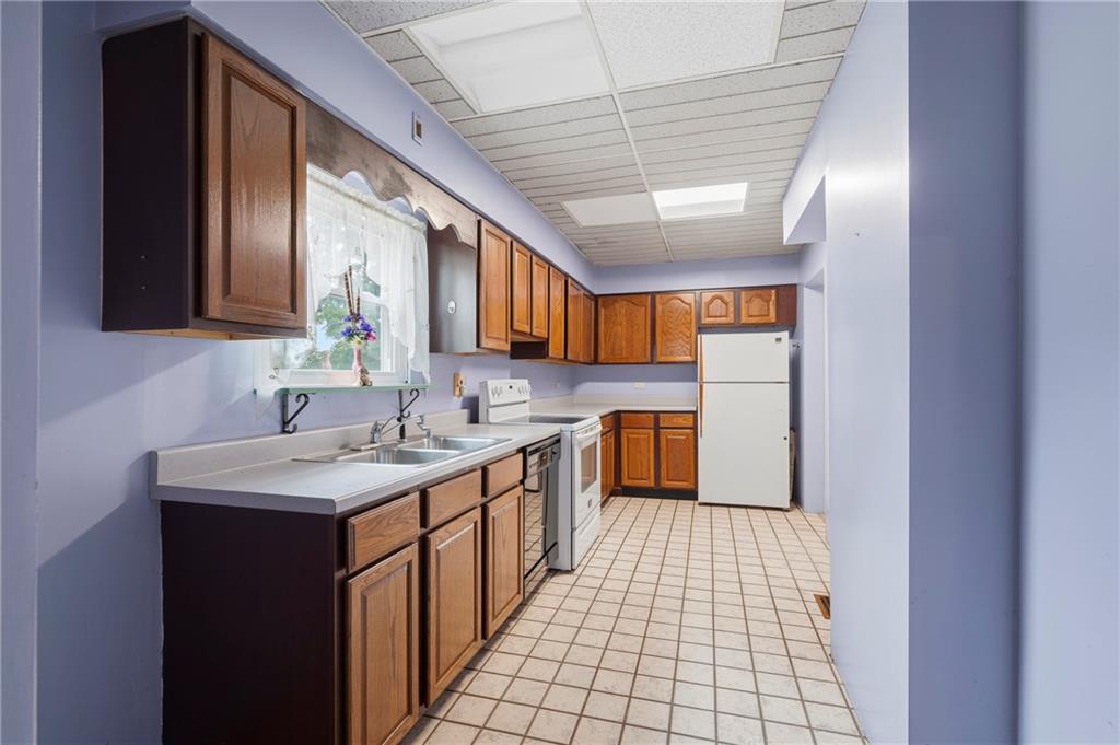 709 Short Street Irwin, PA 15642 - Photo 15 of 29 Gallery Image 15