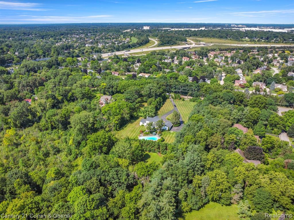 1863 Squirrel Road Bloomfield Hills, MI 48304 - Photo 72 of 78 Gallery Image 72