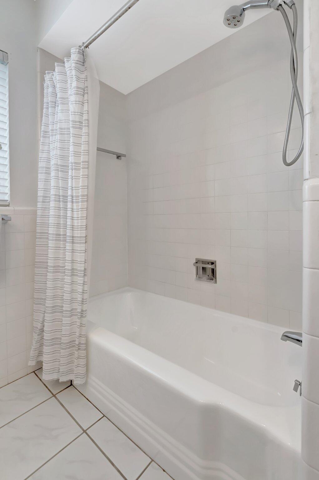 1065 Southwest 13th Street Boca Raton, FL 33486 - Photo 18 of 30 1065 SW 13TH ST.