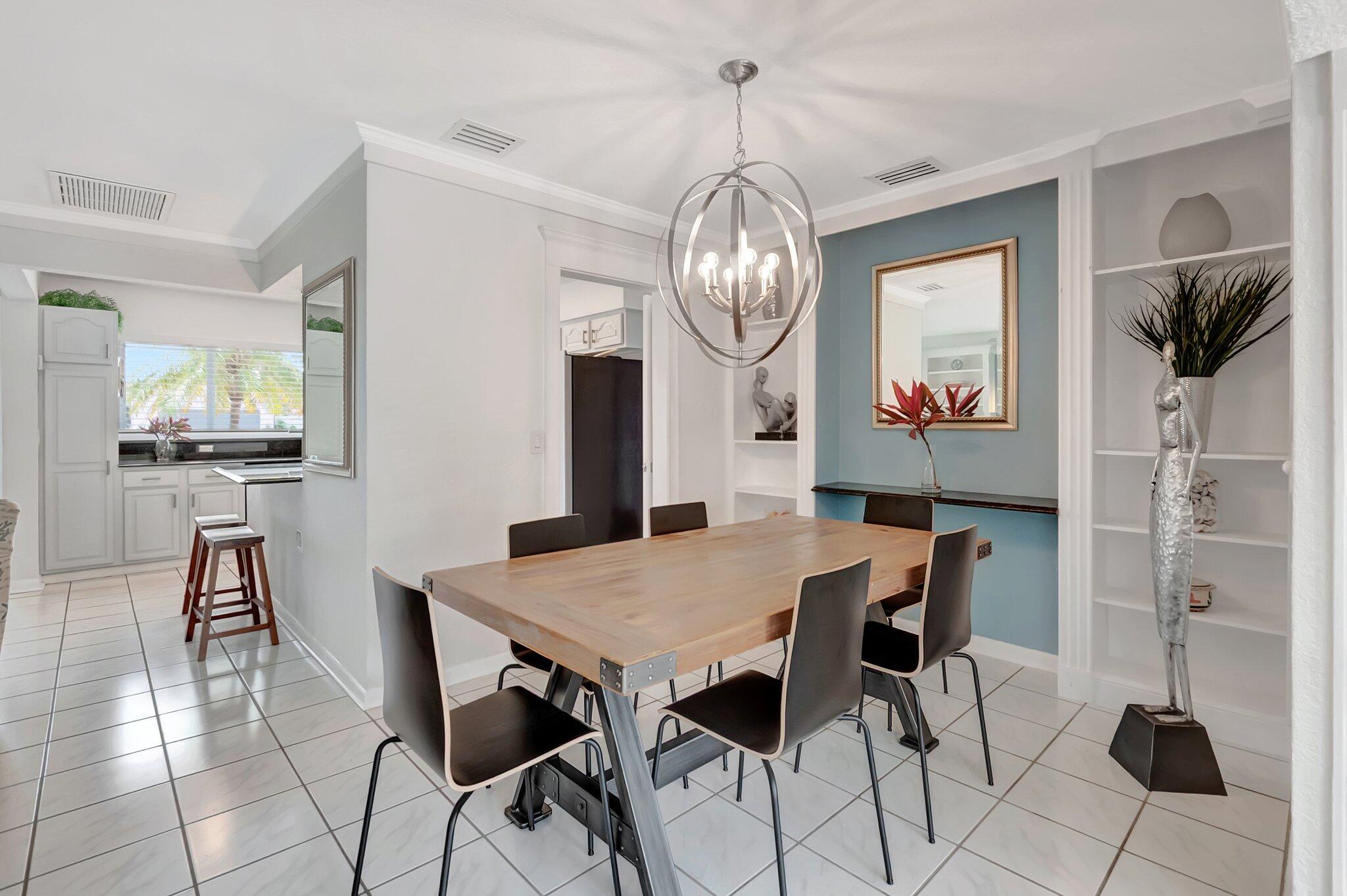 1065 Southwest 13th Street Boca Raton, FL 33486 - Photo 8 of 30 11-web-or-mls-DSC_0481