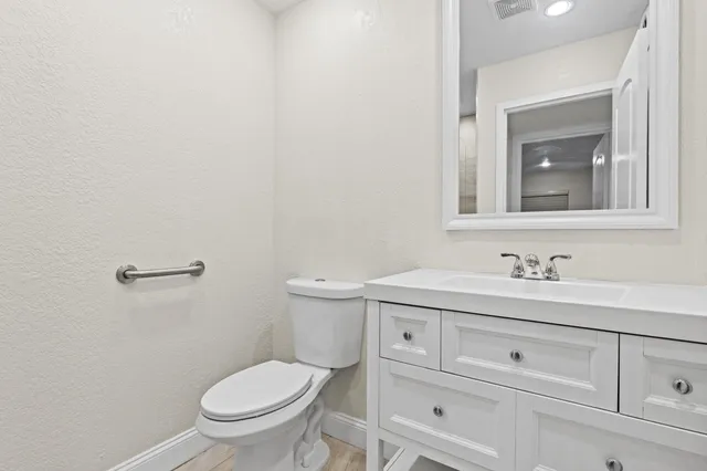 $1,950 | 117 Waterford D, Delray Beach, FL 33446