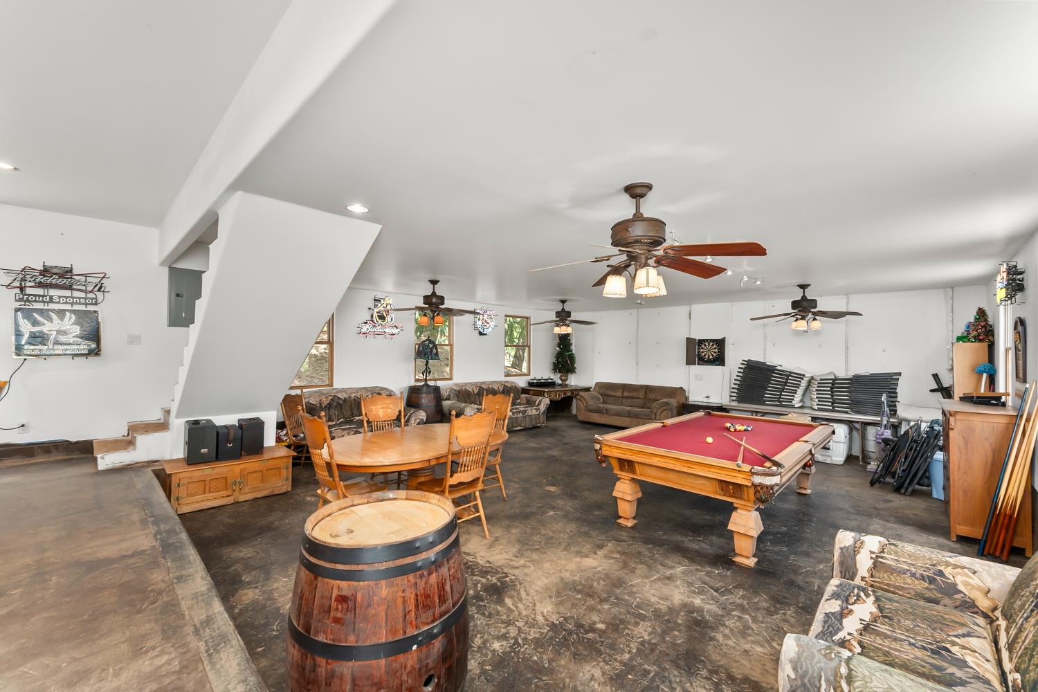 12850 Fiddletown Road Plymouth, CA 95669 - Photo 53 of 88 Fun times to be had, pool, dining, hanging out.
