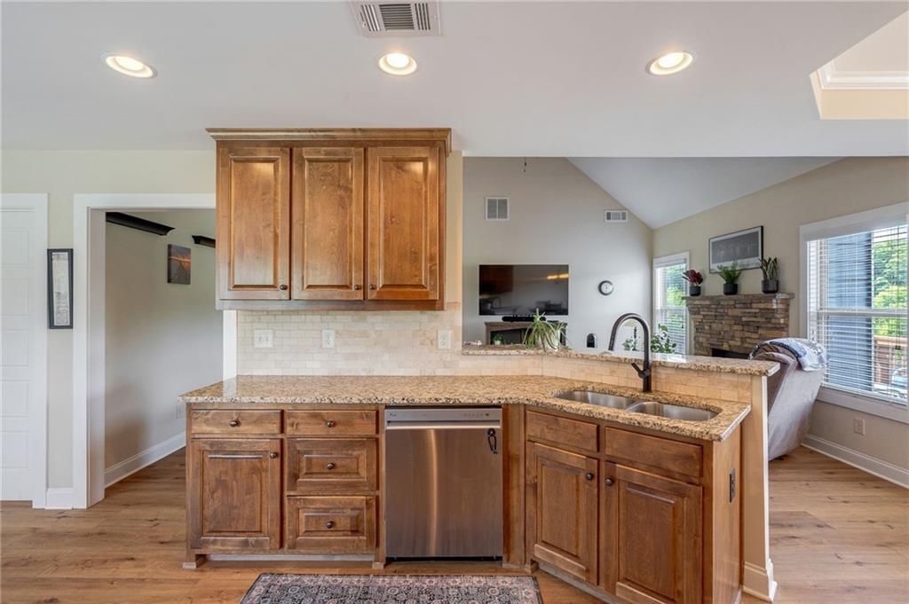 1010 Finch Way Jefferson, GA 30549 - Photo 17 of 70