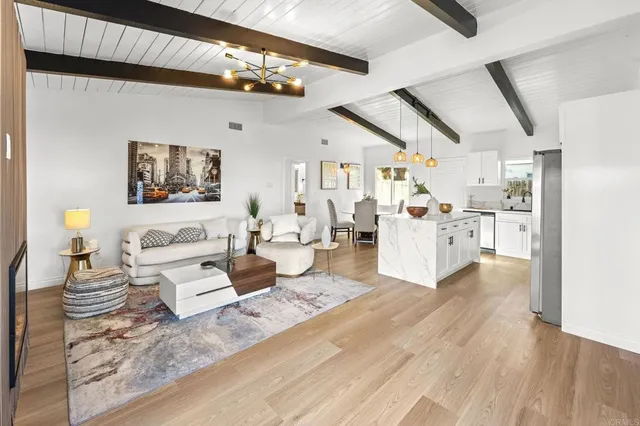 $749,999 | 5033 La Paz Drive, San Diego, CA 92113