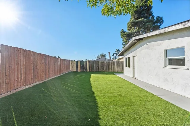 $749,999 | 5033 La Paz Drive, San Diego, CA 92113