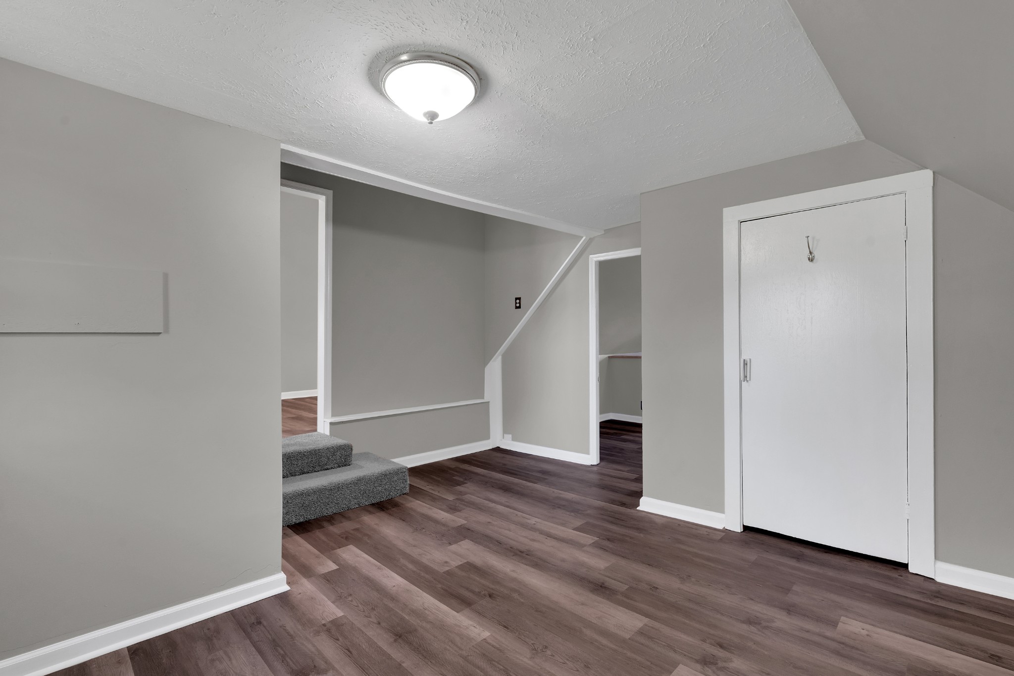 490 Shady Grove Road Manchester, TN 37355 - Photo 42 of 49 a view of empty room with wooden floor