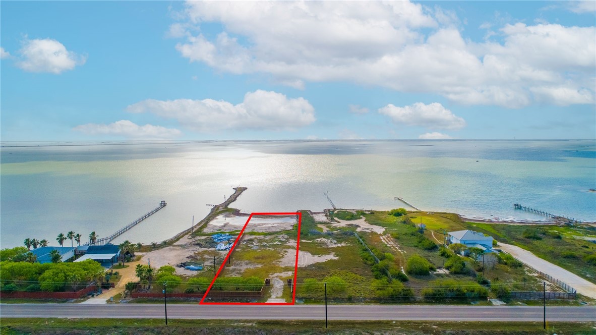 2217 Laguna Shores Road Corpus Christi, TX 78418 - Photo 12 of 17