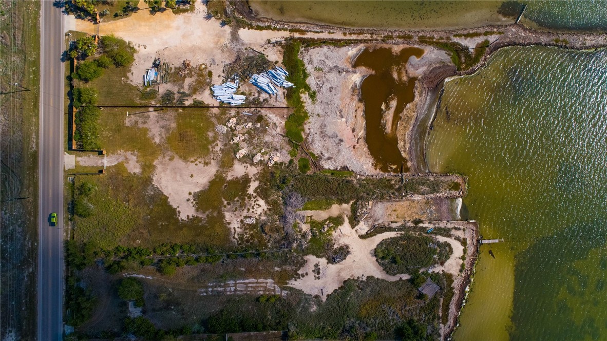 2217 Laguna Shores Road Corpus Christi, TX 78418 - Photo 7 of 17