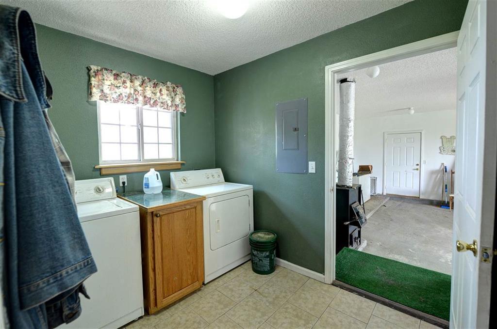 1027 Overlook Trail Spring City, TN 37381 - Photo 14 of 27 14