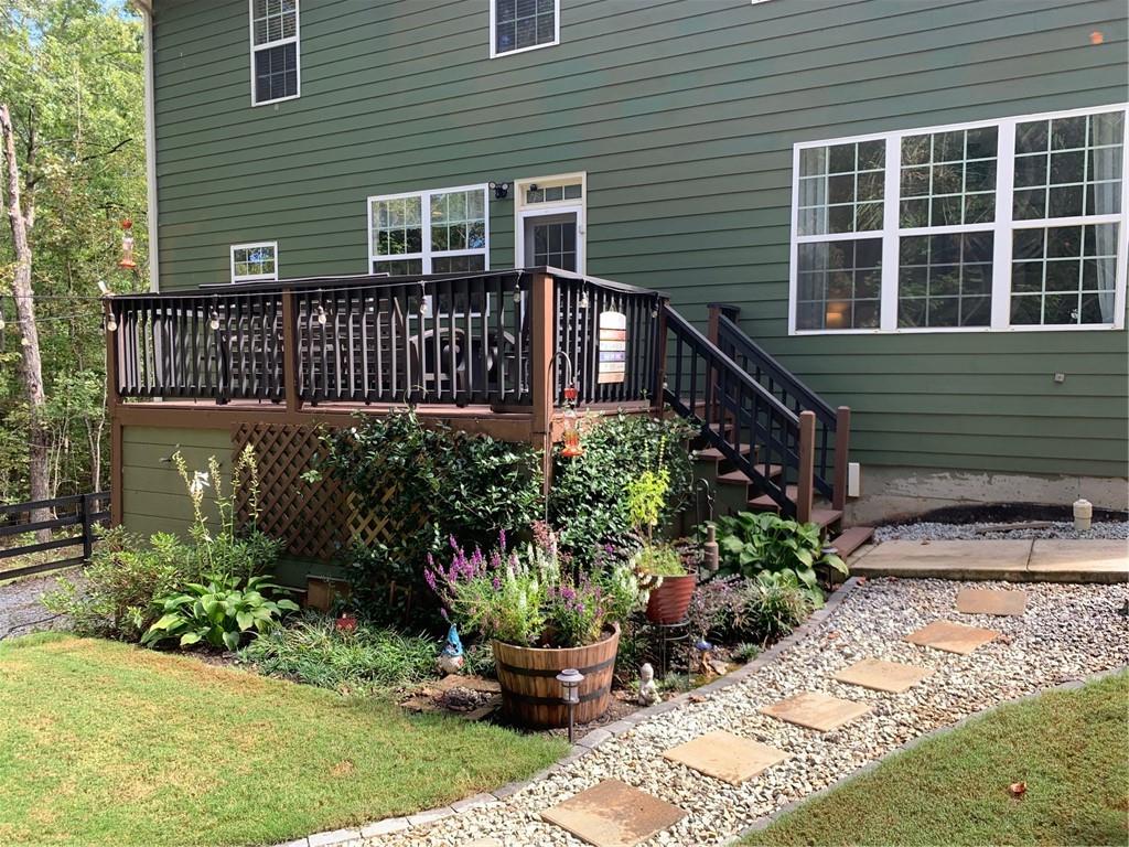 129 Boulder View Court Dallas, GA 30157 - Photo 42 of 43 a front view of a house with a yard