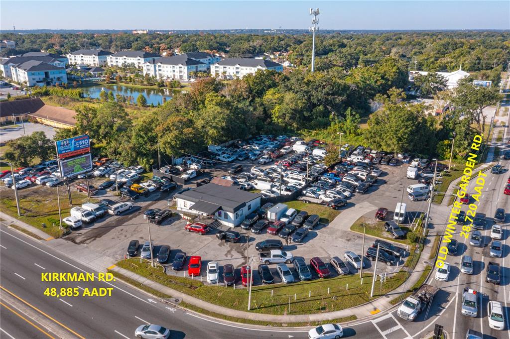 402 South Kirkman Road Orlando, FL 32835 - Photo 6 of 8 a view of a city