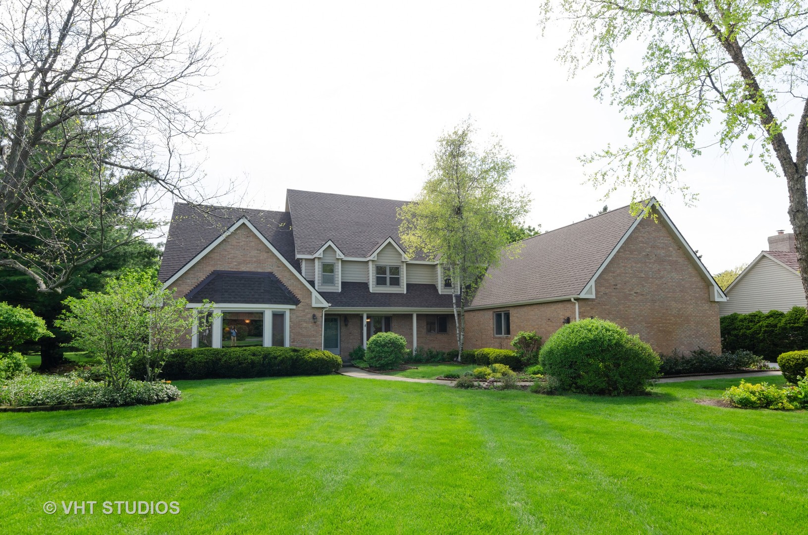 18N306 Sawyer Road Dundee, IL 60102 - Photo 1 of 19 Gallery Image 1