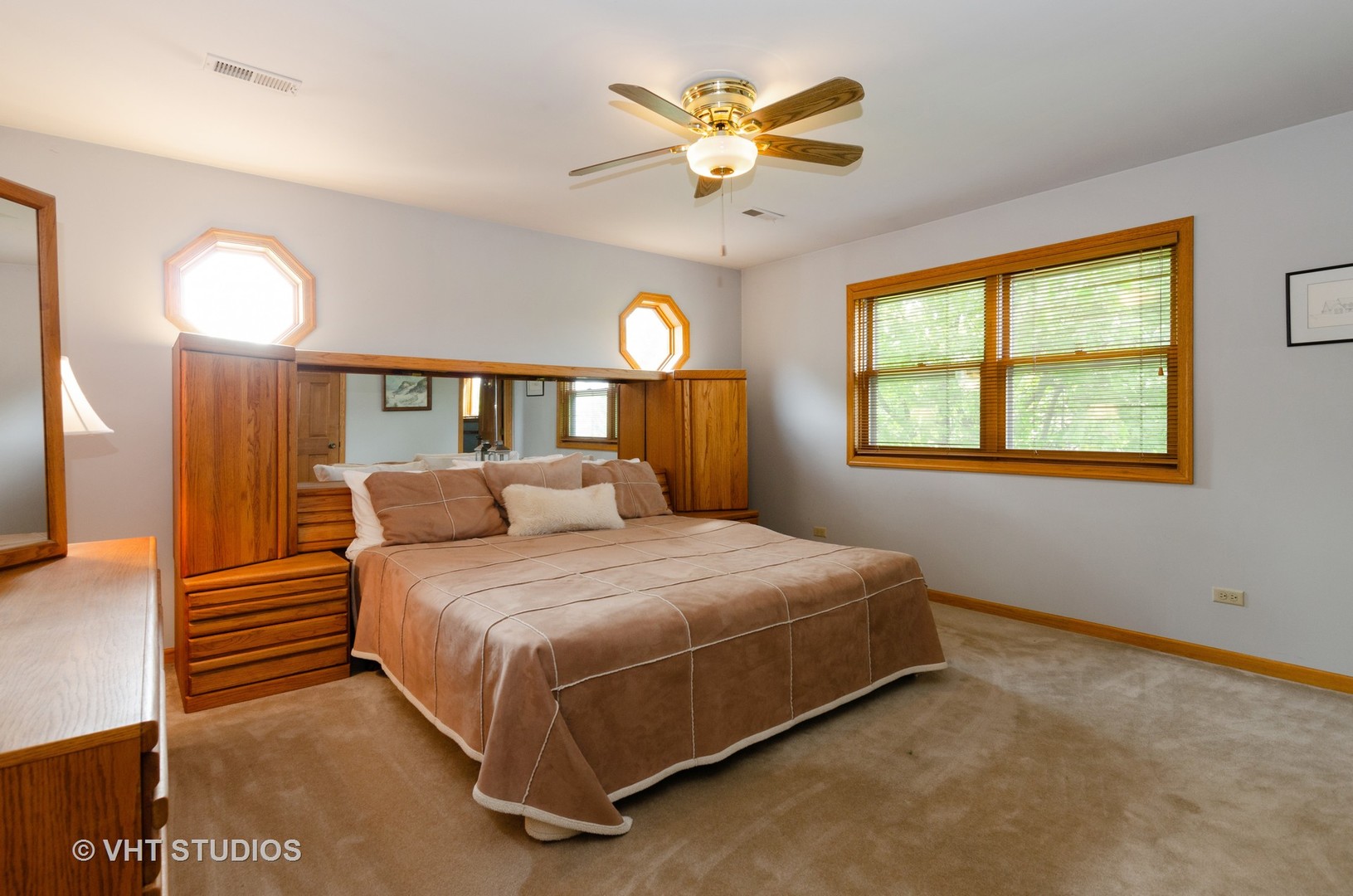 18N306 Sawyer Road Dundee, IL 60102 - Photo 11 of 19 Gallery Image 11
