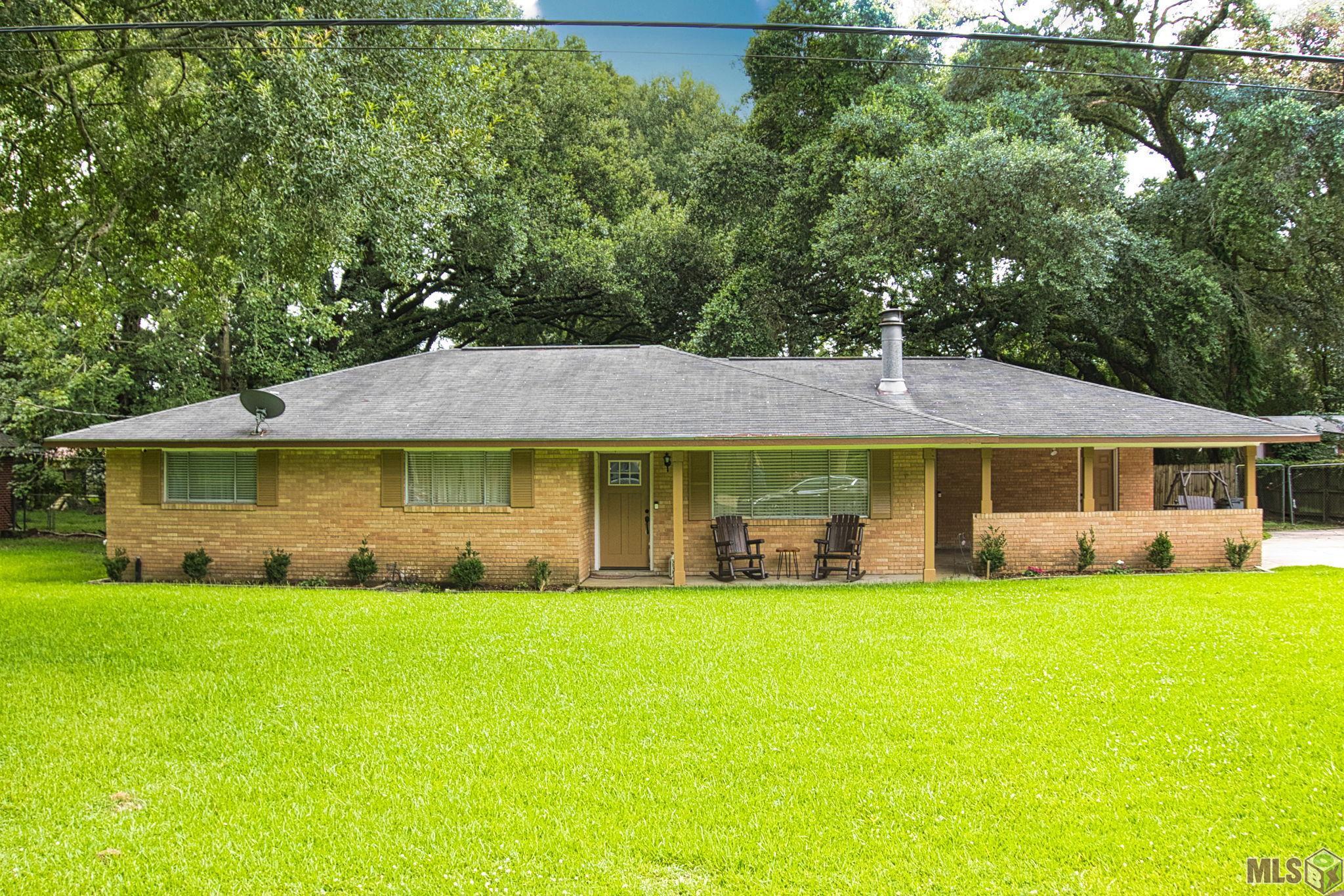 4076 Bennett Street Zachary, LA 70791 - Photo 1 of 13