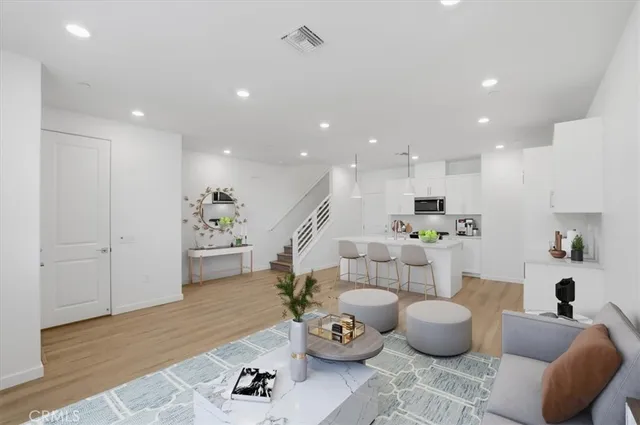 $827,000 | 2378 Channel Drive, Unit 103, Ventura, CA 93003