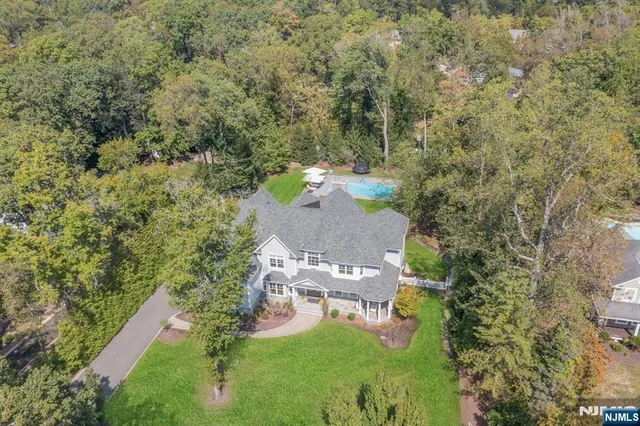 $3,700,000 | 63 Rolling Ridge Road, Upper Saddle River, NJ 07458
