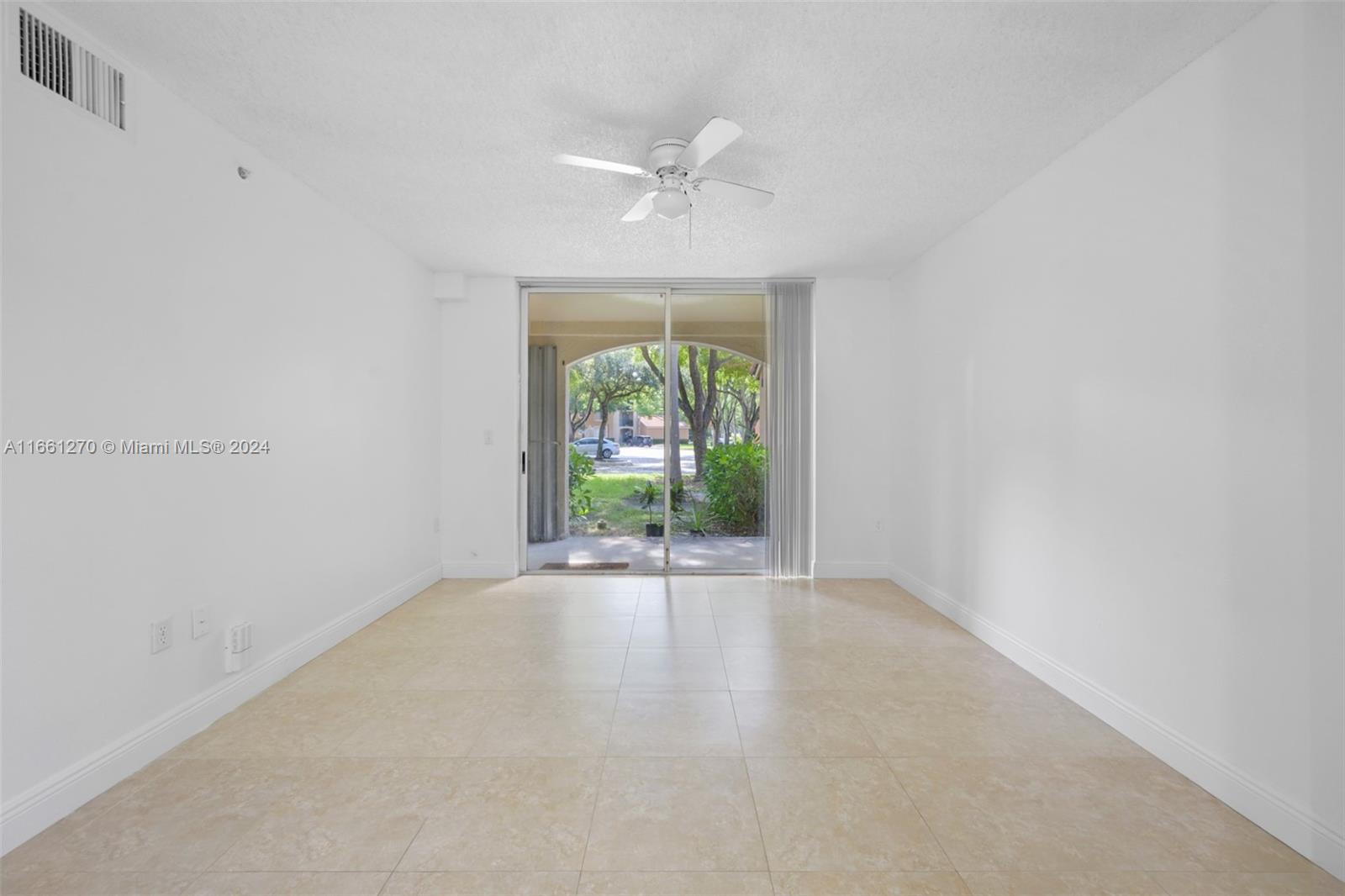 2123 Renaissance Boulevard, Unit 107 Miramar, FL 33025 - Photo 4 of 25