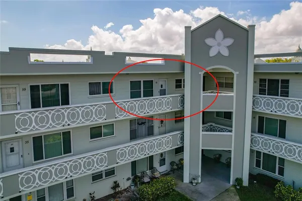 $175,000 | 2257 World Pkwy Boulevard West, Unit 61, Clearwater, FL 33763