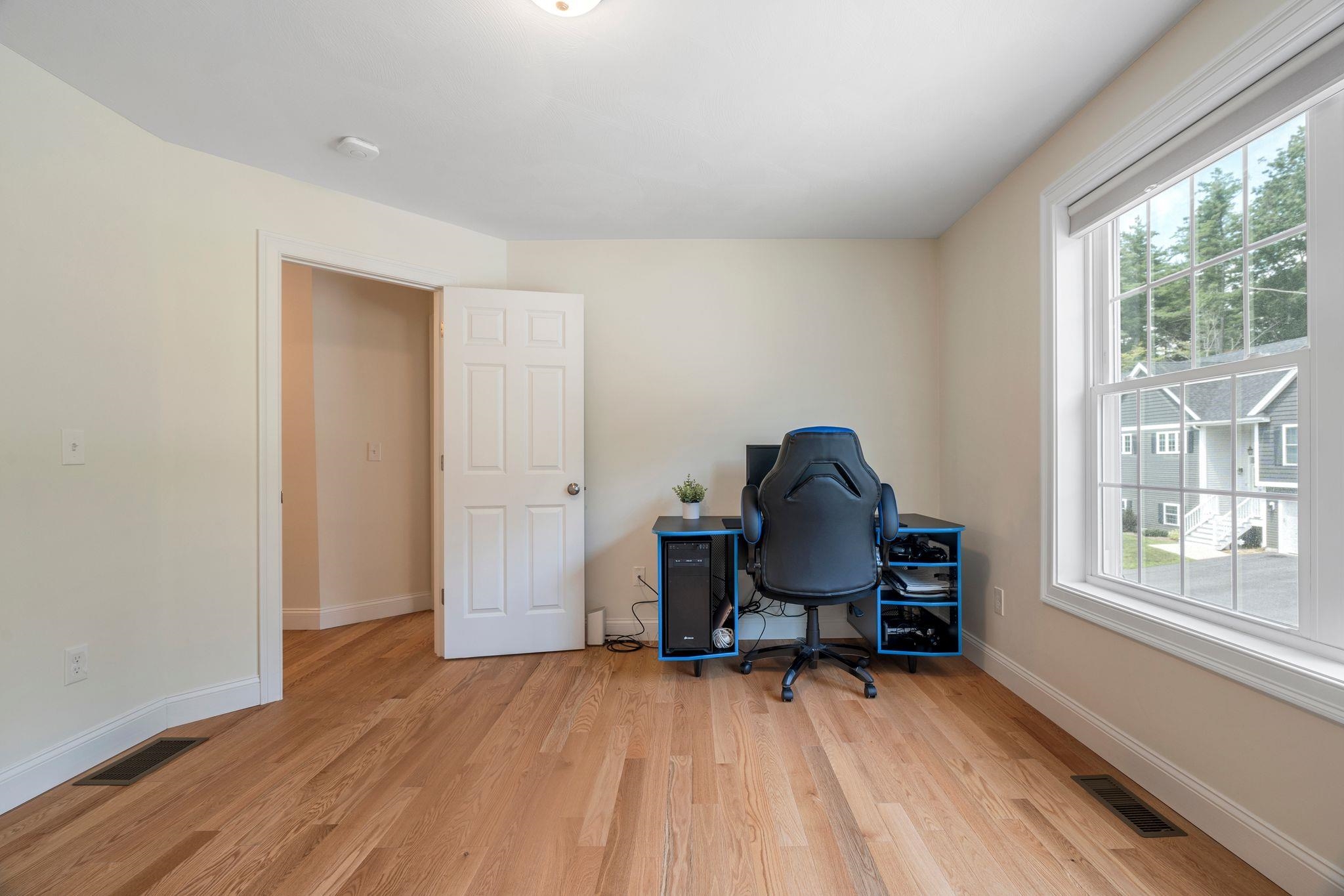 29 Cypress Circle Exeter, NH 03833 - Photo 18 of 40