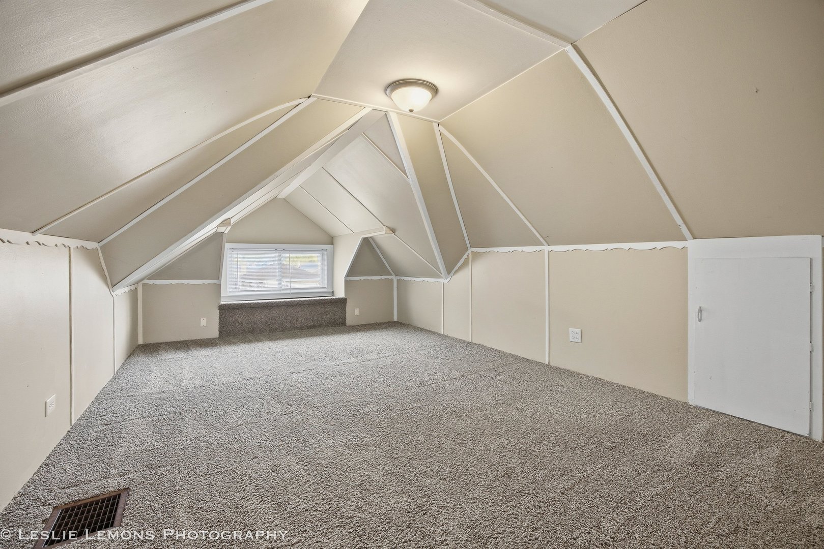 3820 Wesley Avenue Berwyn, IL 60402 - Photo 17 of 29