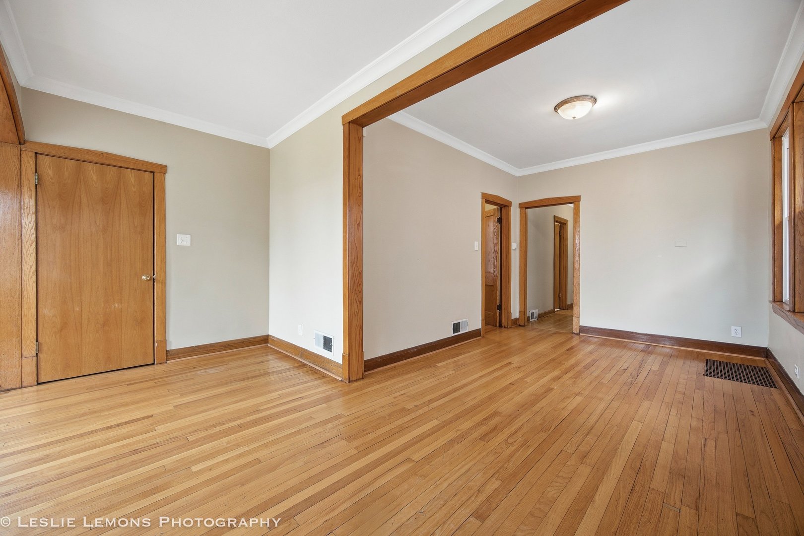 3820 Wesley Avenue Berwyn, IL 60402 - Photo 5 of 29