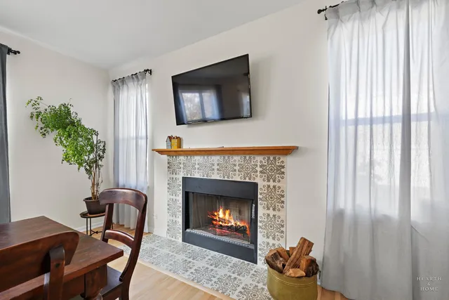 $570,000 | 11561 Beacon Avenue, Huntley, IL 60142