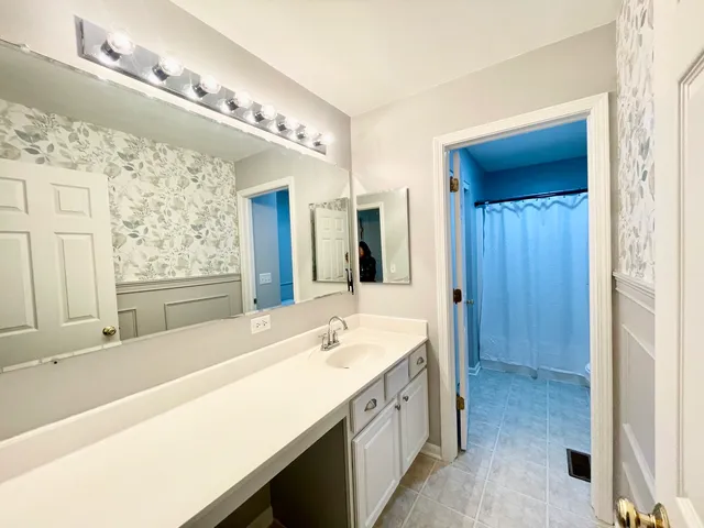 $570,000 | 11561 Beacon Avenue, Huntley, IL 60142