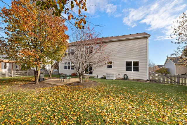 $570,000 | 11561 Beacon Avenue, Huntley, IL 60142