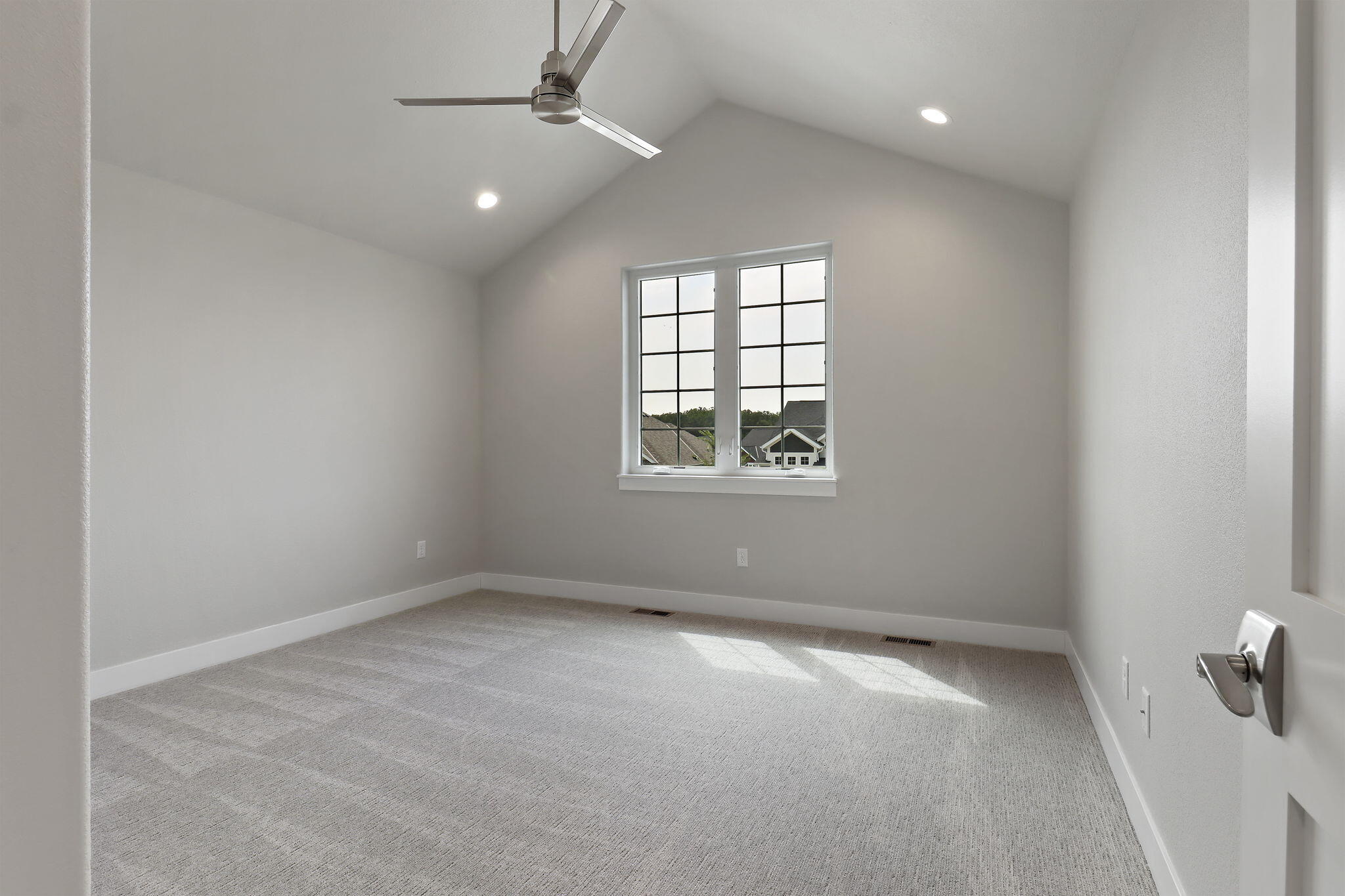 4648 98th Street Pleasant Prairie, WI 53158 - Photo 19 of 28 18-web-or-mls-4648 98th St, Pleasant Pra