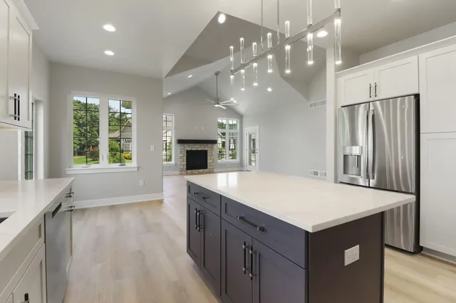 $864,900 | 4648 98th Street, Pleasant Prairie, WI 53158