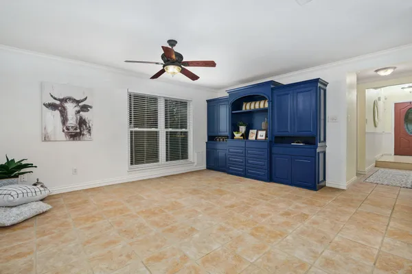 $3,200 | 15 Dusky Meadow Place, Spring, TX 77381