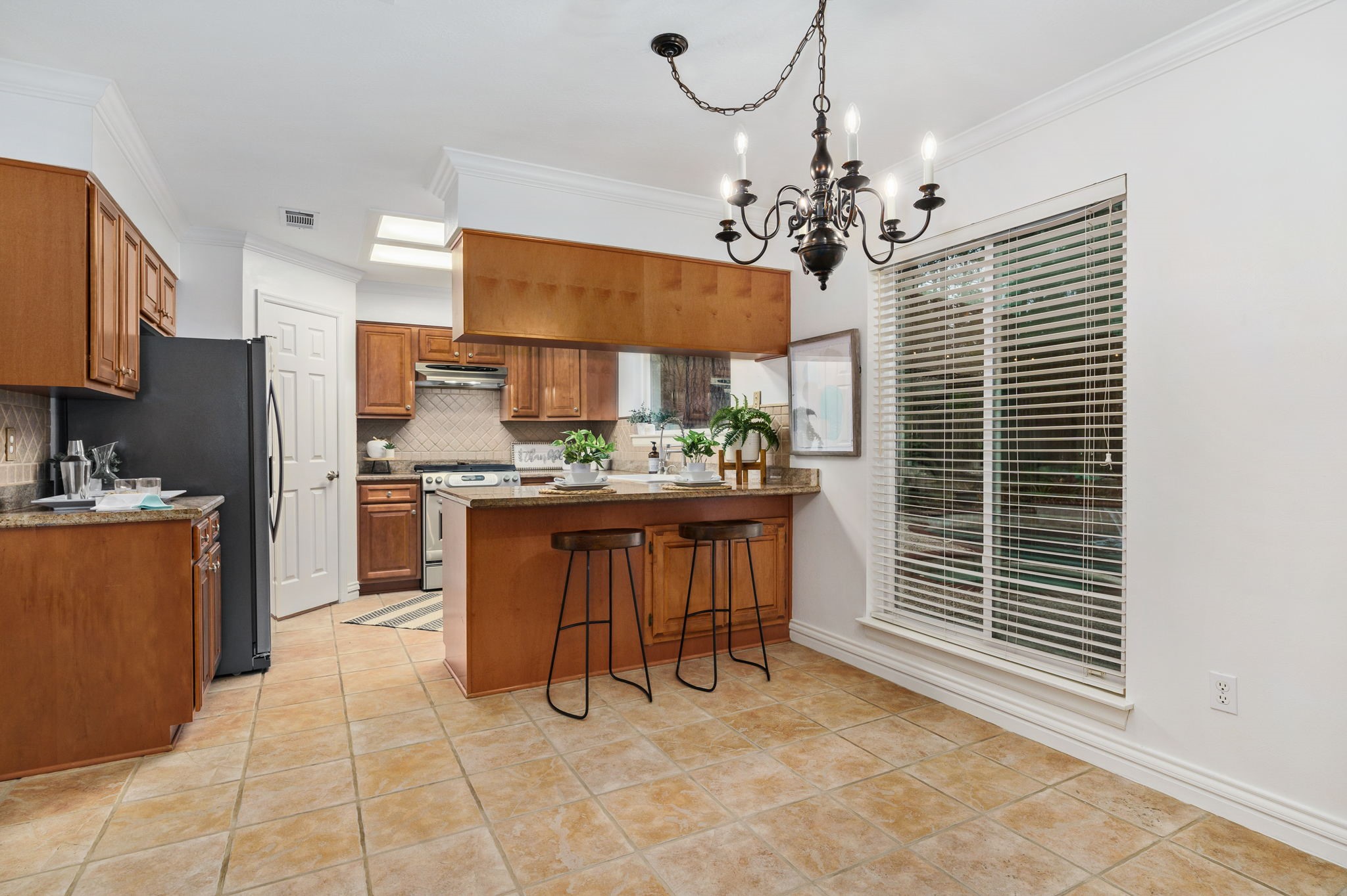 15 Dusky Meadow Place Spring, TX 77381 - Photo 14 of 38