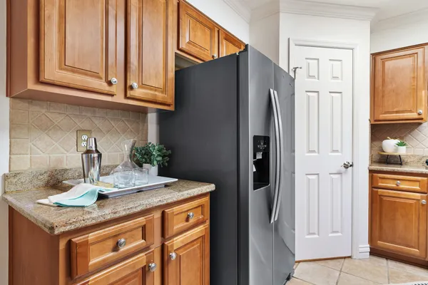 $3,200 | 15 Dusky Meadow Place, Spring, TX 77381