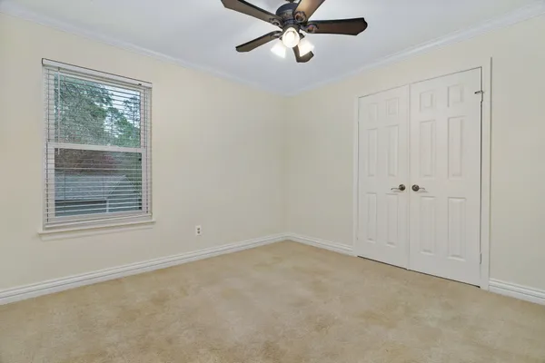 $3,200 | 15 Dusky Meadow Place, Spring, TX 77381