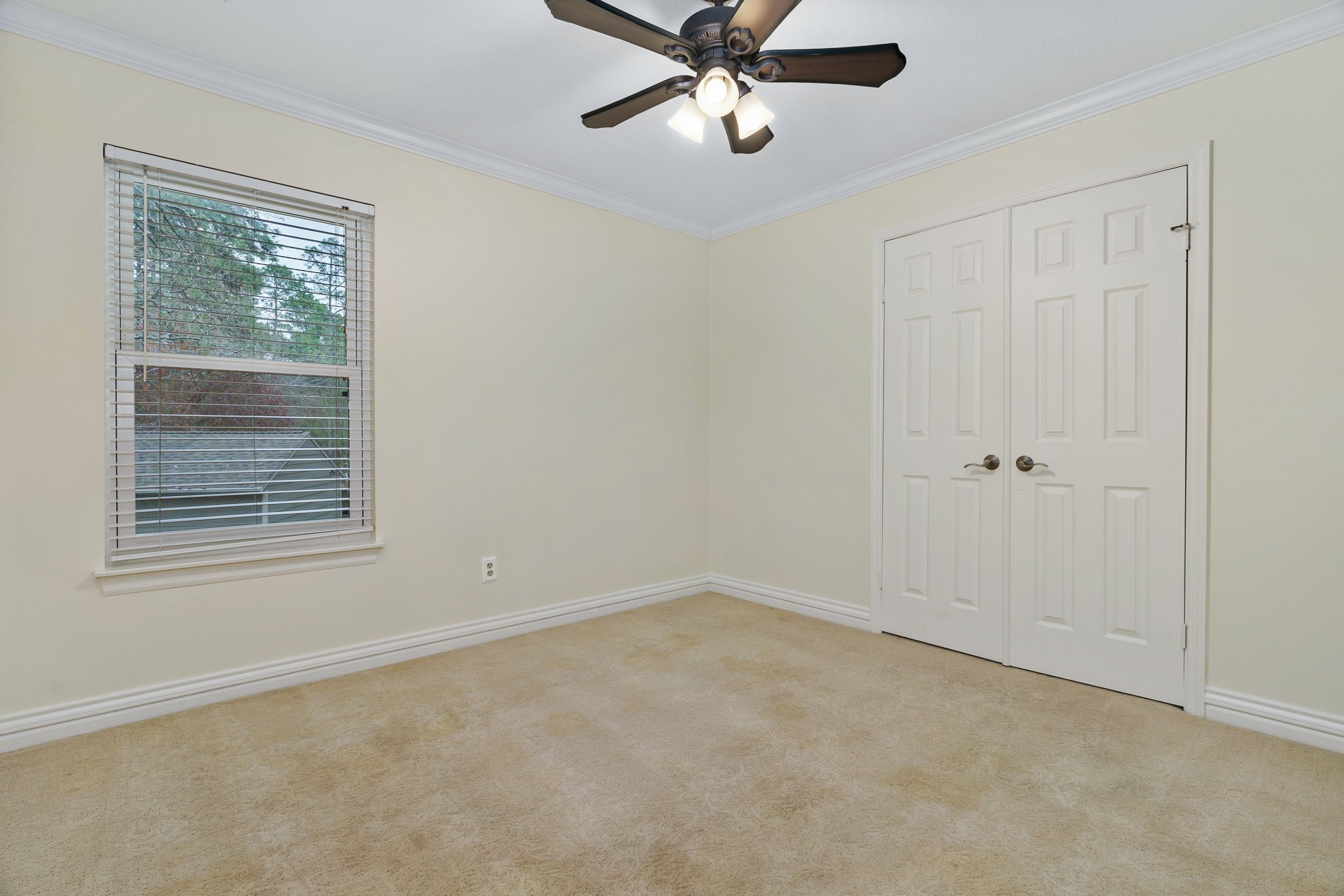 15 Dusky Meadow Place Spring, TX 77381 - Photo 29 of 38