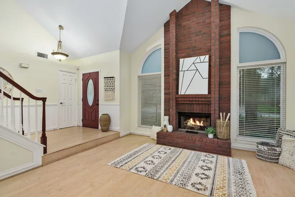 $3,200 | 15 Dusky Meadow Place, Spring, TX 77381