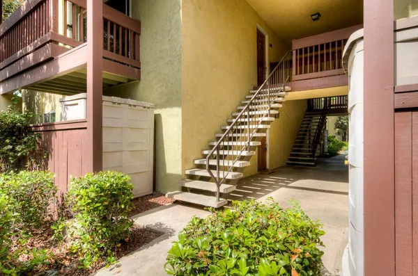 a view of entryway with a front door