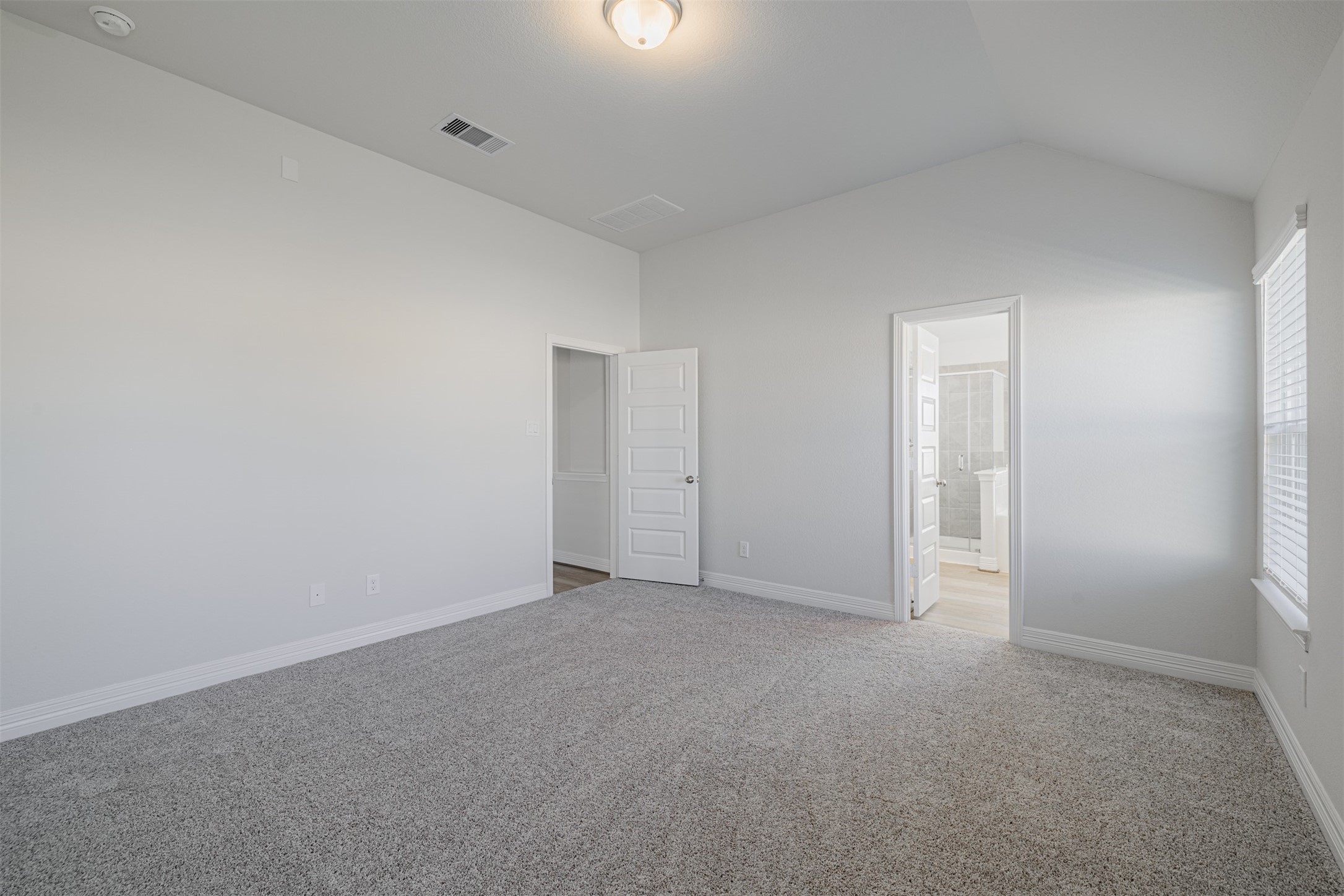 33118 School Hl Road Fulshear, TX 77441 - Photo 13 of 21 a view of an empty room