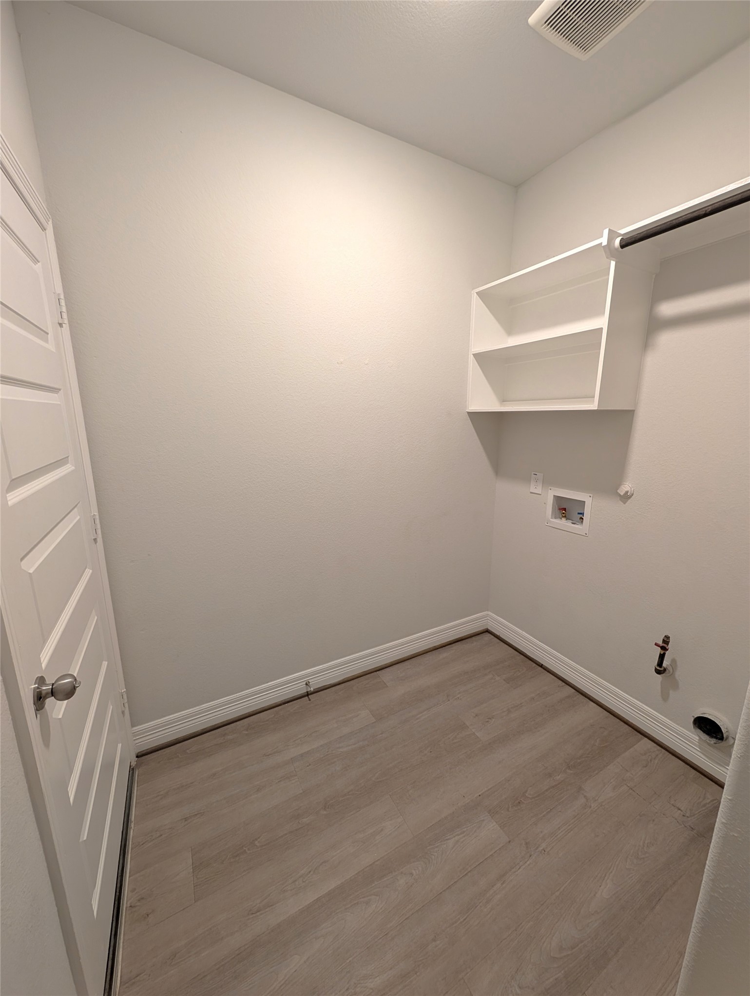 33118 School Hl Road Fulshear, TX 77441 - Photo 18 of 21 a view of an empty room