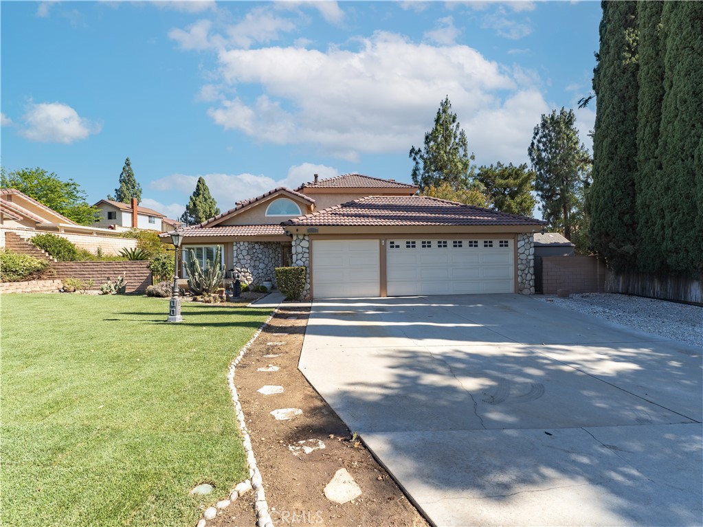 1302 Via Vista Riverside, CA 92506 - Photo 21 of 29