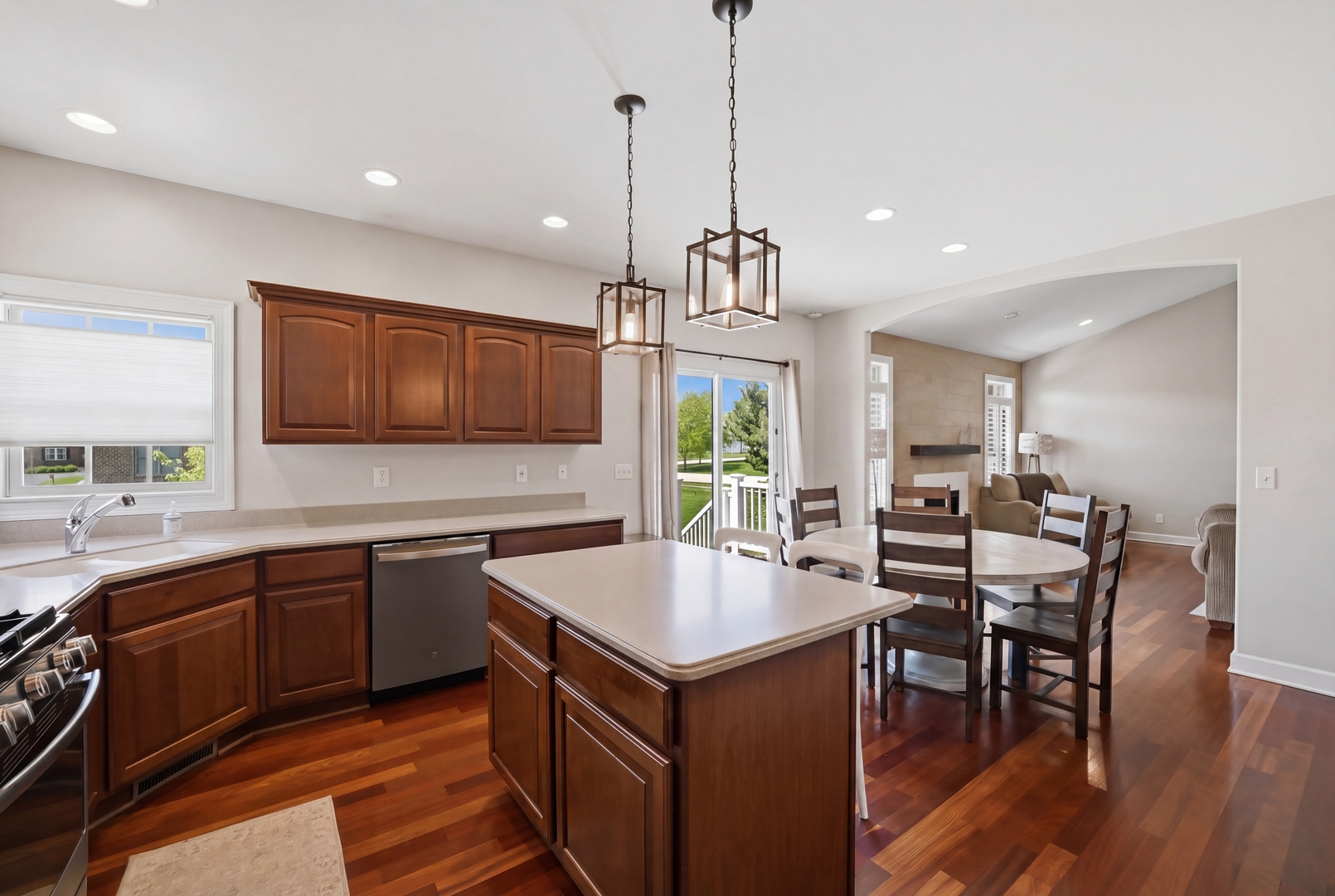 2337 Dustin Drive Sycamore, IL 60178 - Photo 12 of 42