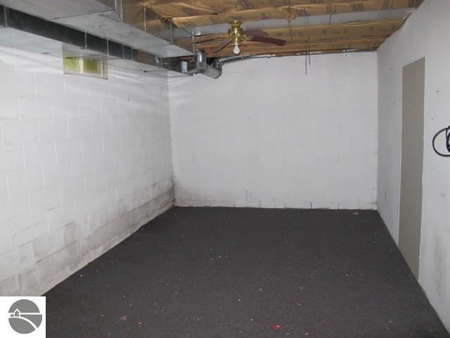 653 Thomas Road South Boardman, MI 49680 - Photo 23 of 42 1786786-22.JPG