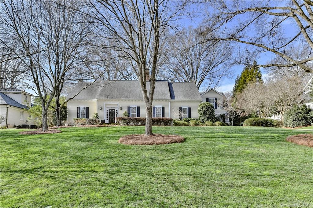 3908 Foxcroft Road Charlotte, NC 28211 - Photo 1 of 33 Gallery Image 1